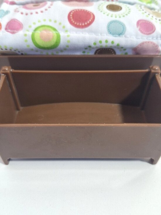 Loving Family Deluxe Parents Bedroom 2007 Bed Pink Robe Furniture Pillows - Picture 4 of 14